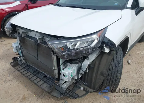 2021 Toyota Rav4 Xle z USA, uszkodzony, nr VIN 2T3P1RFVXMW141100